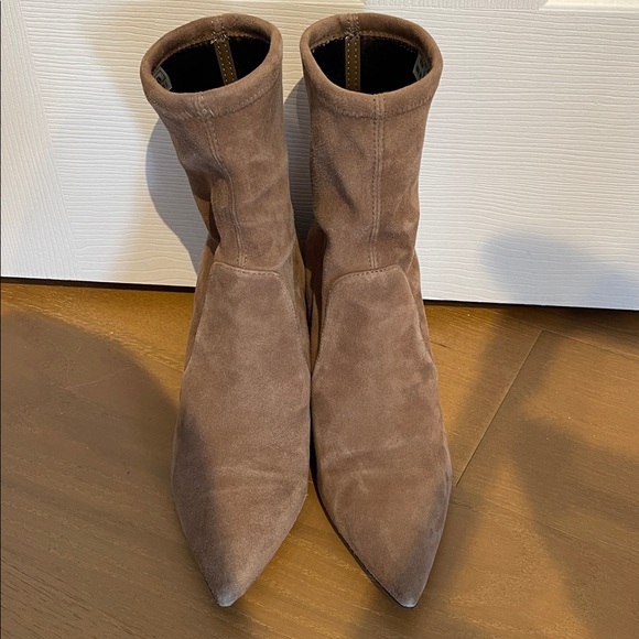 Like new ✨ STUART WEITZMAN Avenue 75 block sock boot - Picture 3 of 11